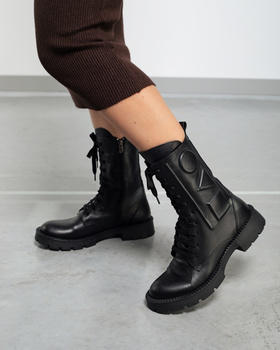 Trzewiki damskie czarne Toscanio DE 2215