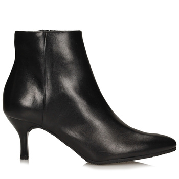 Czarne botki damskie na niskiej szpilce Ryłko 6RVF6 8VF