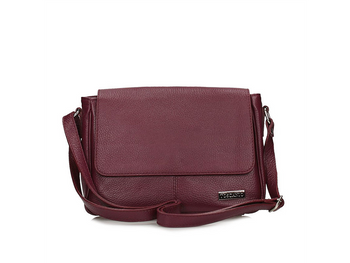 Listonoszka z klapą Toscanio A141