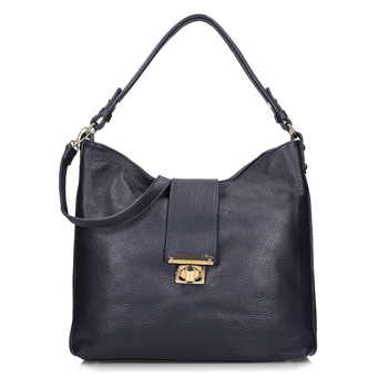 Pojemna torba z elegackim zapięciem C233