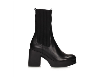 Czarne botki na grubej podeszwie Wonders H-4906