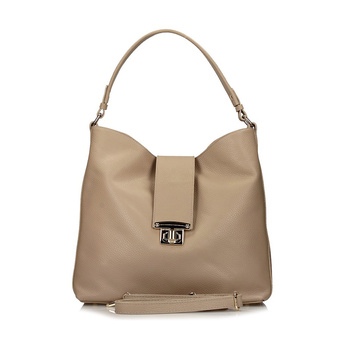 Pojemna torba z elegackim zapięciem C233