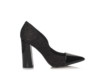 Indiana 7496 czółenka w koronkowym wydaniu