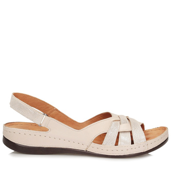 Beżowe sndały na platformie Toscanio MU 044 306