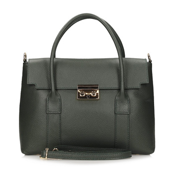 Kuferek z eleganckim zapięciem E92