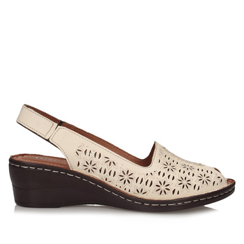 Beżowe sandały damskie Toscanio BM 1007