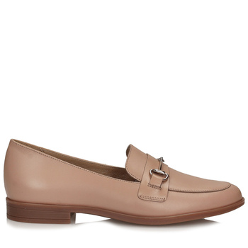 Beżowe mokasyny damskie Ryłko K2R49 ozdoba w kolorze złota