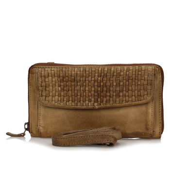 Praktyczna saszetka z paskiem 056